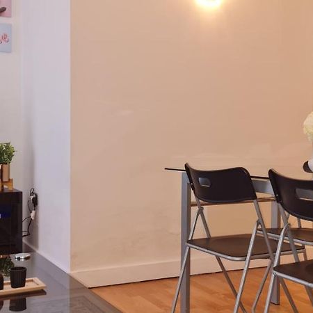 Exquisite One Bedroom Apartment In The Heart Of Sheffield City Centre Екстериор снимка