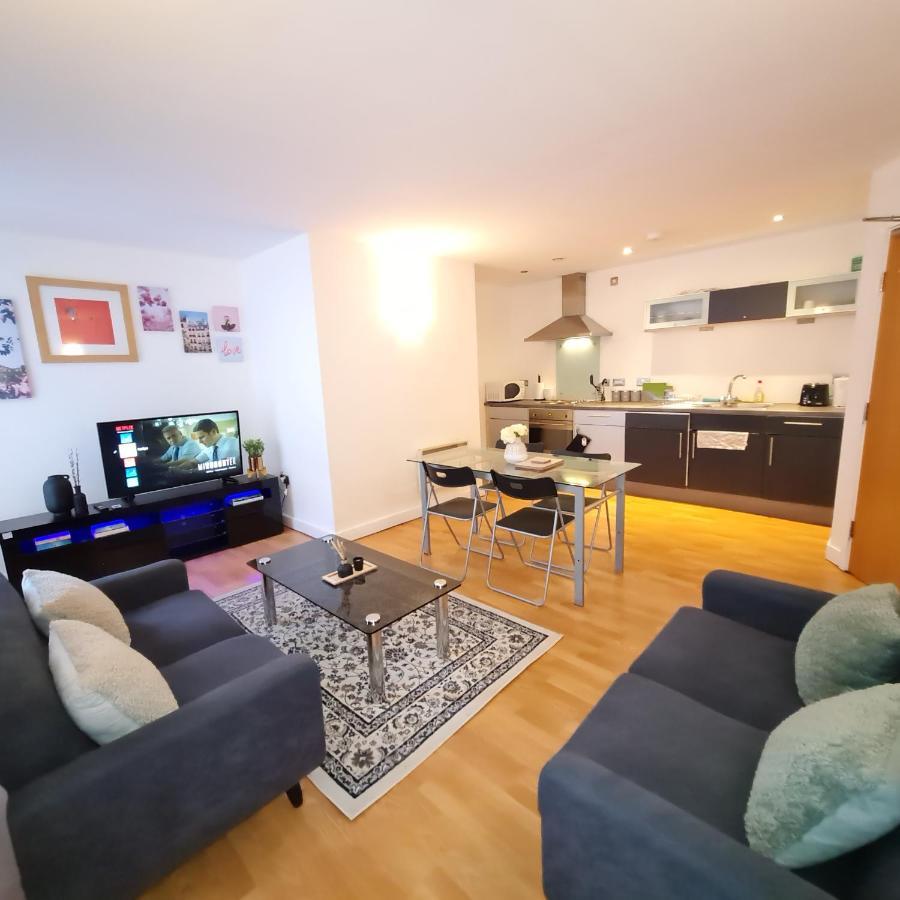 Exquisite One Bedroom Apartment In The Heart Of Sheffield City Centre Екстериор снимка