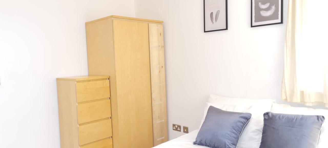 Exquisite One Bedroom Apartment In The Heart Of Sheffield City Centre Екстериор снимка